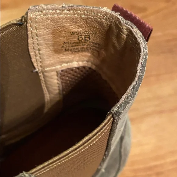 Women’s Distressed Leather ARIAT Boots 6B - Picture 2 of 5